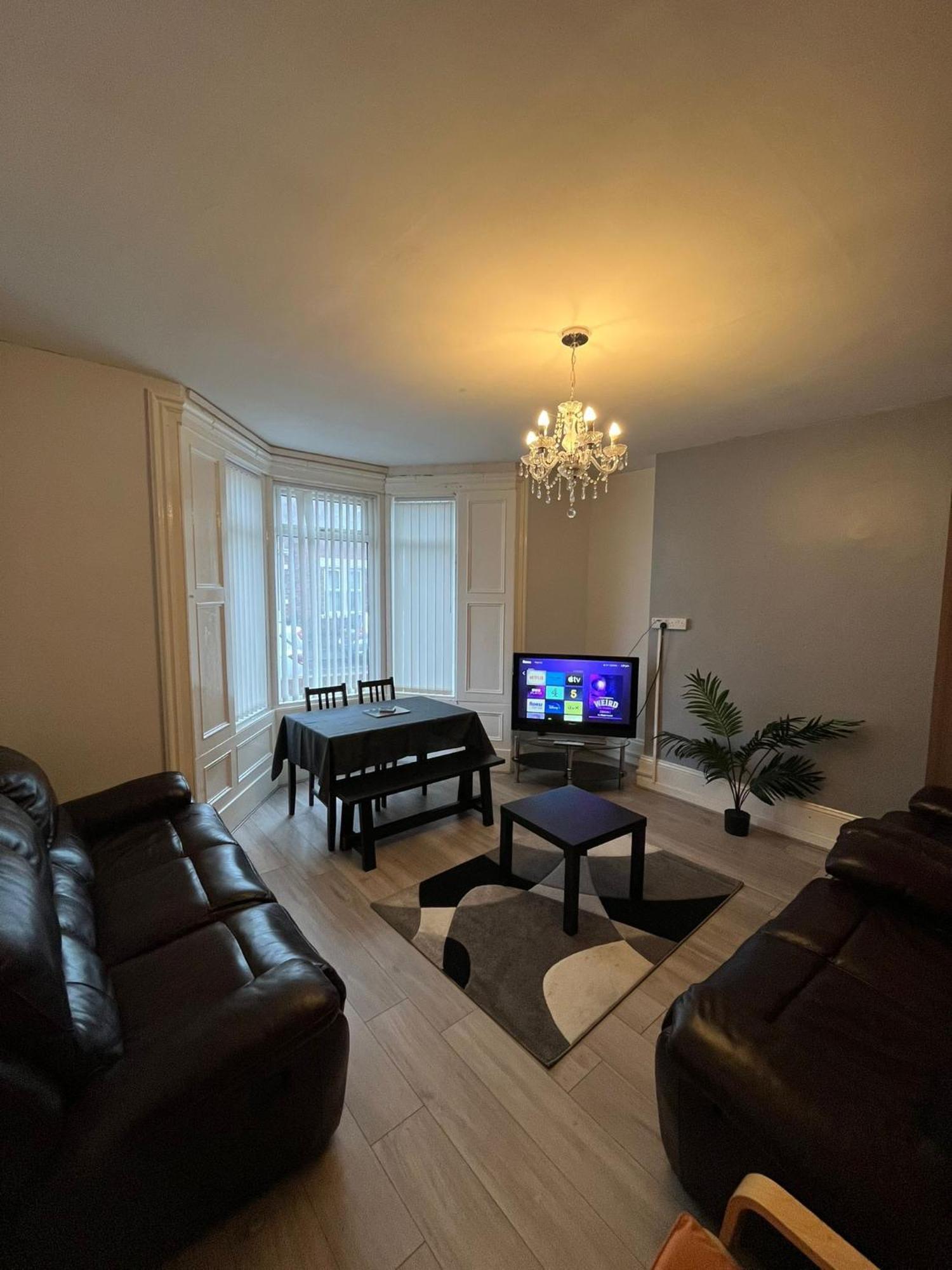 Arthurs Hill Newcastle, Free Parking Fully Equipped Kitchen 4 Bedrooms, Near City Centre Esterno foto